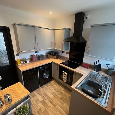 Contemporary & Chic Inner Terrace 5 Mins From Barnsley Town Centre Екстериор снимка